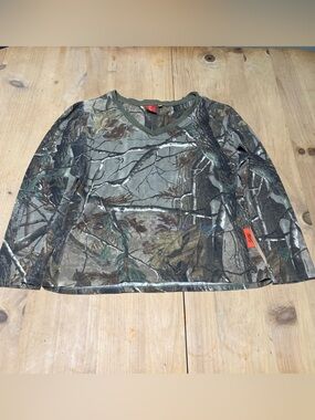 SHE Woman’s Long-Sleeve Camo Tee -